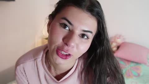 samyyy online show from April 9, 2:45 pm