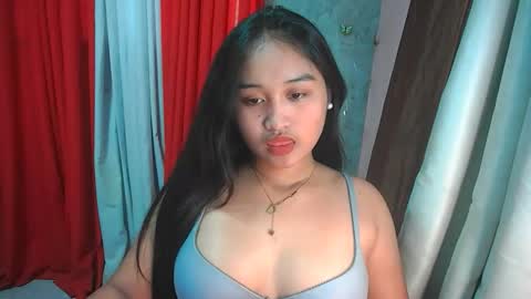 ur_truelyhot_dre online show from April 14, 5:33 am