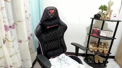 IVANA and ALEXIA online show from December 7, 1:35 pm