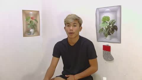 urasian_jomarie online show from February 22, 12:08 pm