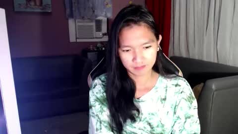 Snapshot of urasian_newra chatting on October 2, 5:34 pm NEWRA ALLISON online show from October 2, 5:34 pm