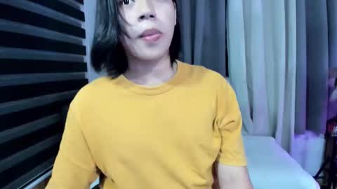 urbambislvt online show from April 17, 2:25 am