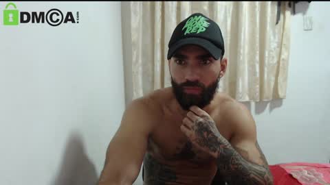 master beard online show from January 3, 11:33 pm