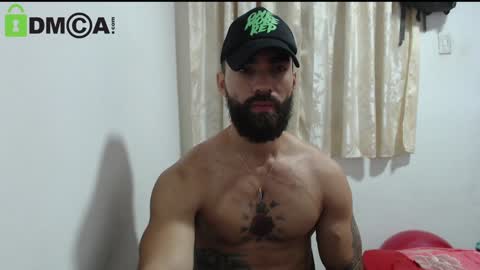 master beard online show from January 3, 11:14 am