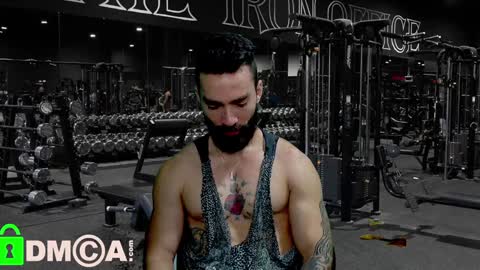 master beard online show from January 14, 12:45 pm