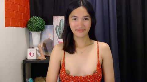 urblossom_princess online show from March 18, 4:40 am