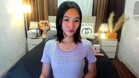 Snapshot of urblossom_princess chatting on October 2, 5:56 pm urblossom_princess online show from October 2, 5:56 pm