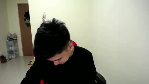 Dannie online show from November 19, 5:01 pm