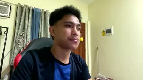 Dannie online show from April 12, 3:05 pm