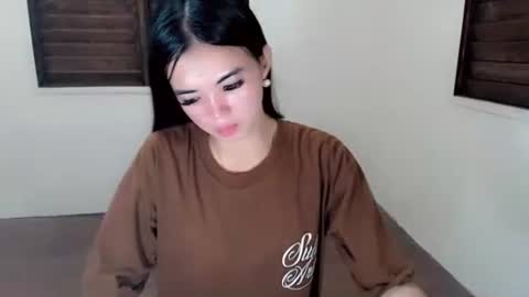 urcutie_ayah online show from October 25, 11:42 am