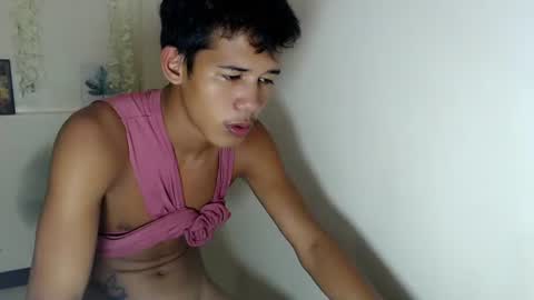 urdreamboy_clarin online show from November 18, 8:34 pm