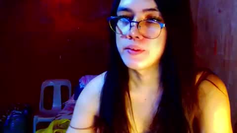 Snapshot of urdreamfilipina chatting on September 27, 1:47 am urdreamfilipina online show from September 27, 1:47 am