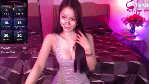 angela online show from January 13, 1:06 pm