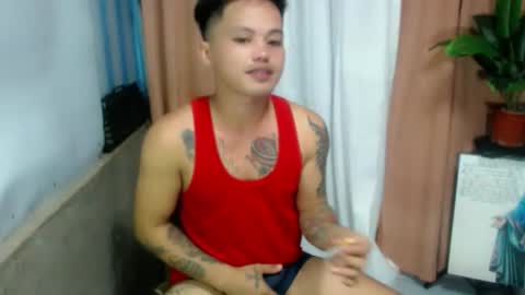 Snapshot of urhot_fucker13 chatting on October 13, 6:04 am JUST CALL MY NAME jayrus online show from October 13, 6:04 am