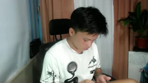 Snapshot of urhot_fucker13 chatting on October 5, 10:12 am JUST CALL MY NAME jayrus online show from October 5, 10:12 am