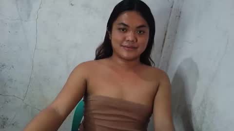 urhottie_bella online show from March 16, 7:45 am