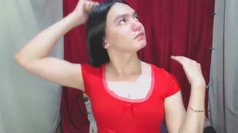 Snapshot of urhottiest_katey chatting on September 20, 7:11 am Katey online show from September 20, 7:11 am