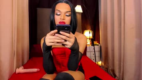 jhaii online show from February 3, 6:07 pm