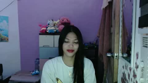 hi im kim online show from October 26, 3:51 am