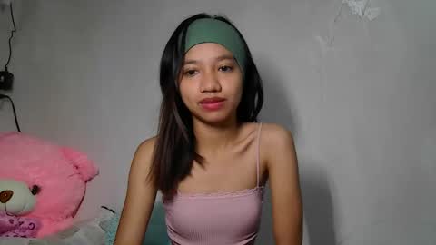 Your LUNA  online show from February 13, 2:59 am