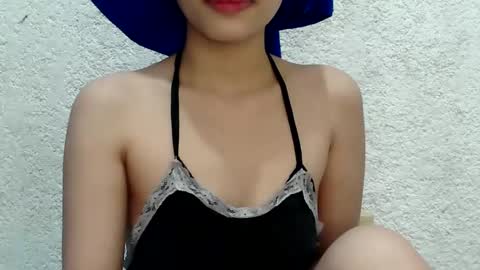 Snapshot of urskinny_girl chatting on September 26, 6:05 pm Jane online show from September 26, 6:05 pm