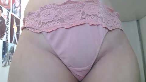 Ursweetclassygirl online show from April 9, 9:53 pm