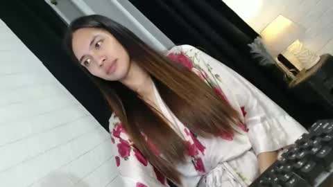 ursweetgirl thea online show from October 16, 4:28 pm