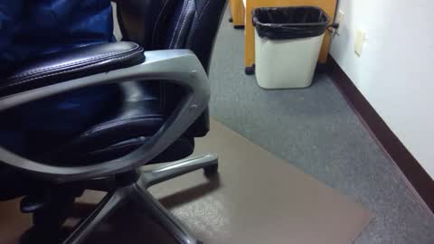 useemie online show from January 3, 8:22 pm