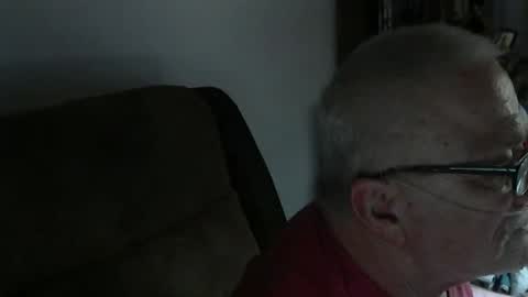 lookin for free fun online show from February 21, 8:18 am