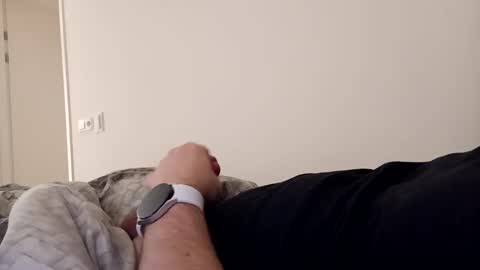 Snapshot of uwvvlvip chatting on February 23, 11:36 pm uwvvlvip online show from February 23, 11:36 pm