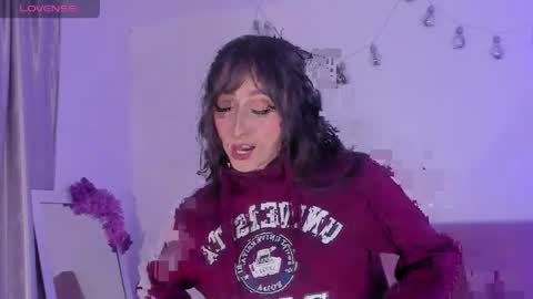 v1cky_ online show from April 3, 12:28 am