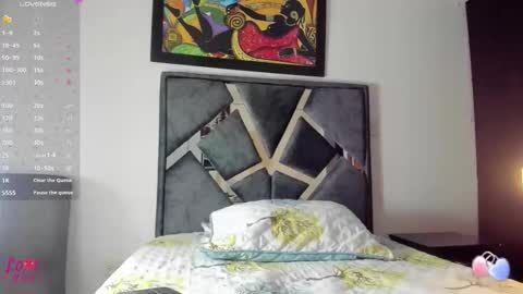 Vahiolet smith online show from November 3, 3:29 am