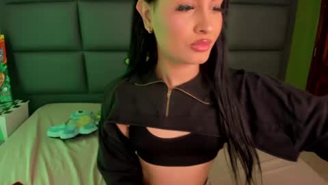 Snapshot of vain_sexualxx chatting on February 16, 3:48 pm luna online show from February 16, 3:48 pm