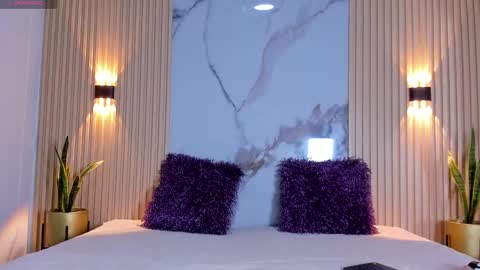 Valentina online show from March 12, 2:52 am