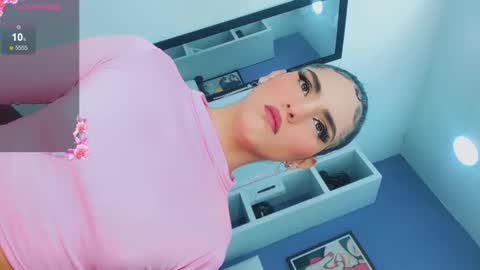 Snapshot of valentina_princess_ chatting on March 2, 10:45 am valentina_princess_ online show from March 2, 10:45 am