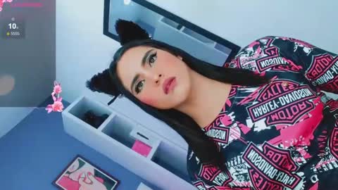 Snapshot of valentina_princess_ chatting on March 10, 5:43 am valentina_princess_ online show from March 10, 5:43 am