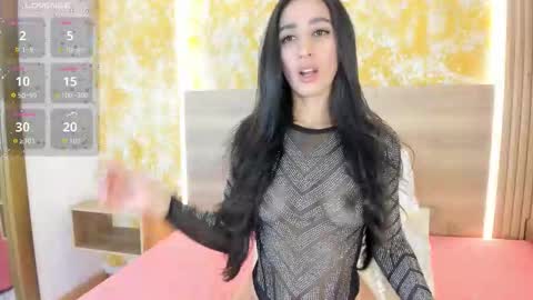 Snapshot of valentina_ross_ chatting on September 18, 10:52 am Valentina online show from September 18, 10:52 am