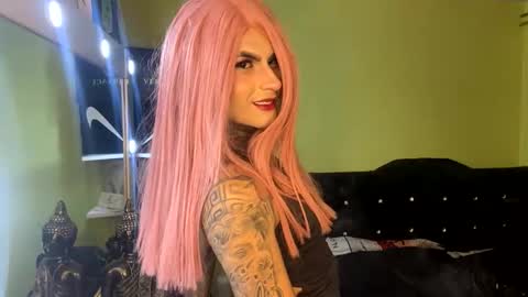 valentino_bs online show from January 10, 4:40 am