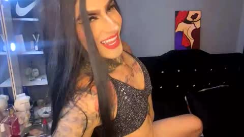 valentino_bs online show from February 18, 5:46 pm