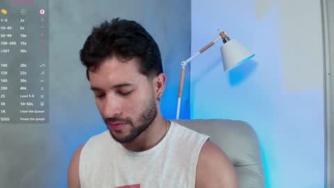 Valentino online show from January 20, 2:32 am