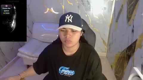 valeri_harpers4 online show from January 16, 1:09 pm