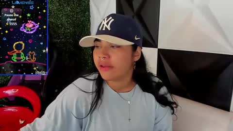 Snapshot of valeri_harpers4 chatting on October 11, 5:01 am valeri_harpers4 online show from October 11, 5:01 am