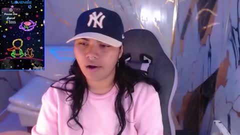 Snapshot of valeri_harpers4 chatting on October 15, 11:55 am valeri_harpers4 online show from October 15, 11:55 am