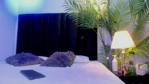 valeri_tafur online show from September 11, 11:22 am