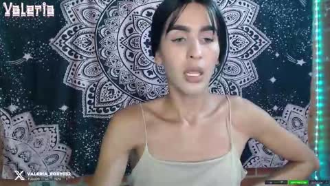 Snapshot of valeria032 chatting on September 29, 8:02 am valeria online show from September 29, 8:02 am