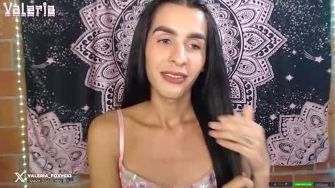 Snapshot of valeria032 chatting on September 26, 5:48 am valeria online show from September 26, 5:48 am