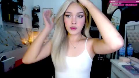 VALERIA online show from December 15, 11:28 am