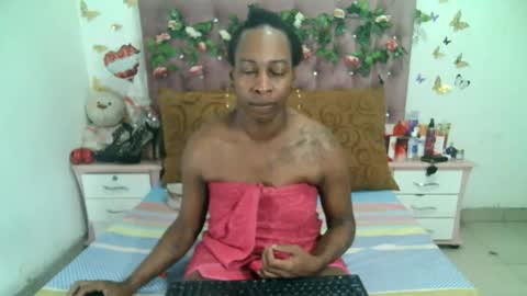 Snapshot of valeriatsx chatting on October 15, 1:12 pm La valerie26 online show from October 15, 1:12 pm