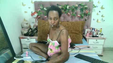 La valerie26 online show from October 31, 12:16 pm