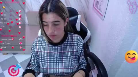 valerie_b online show from February 9, 6:01 am